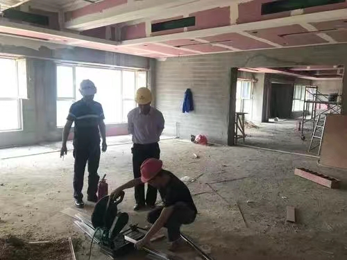 光泽设计联动逻辑时,需要考虑哪些因素?