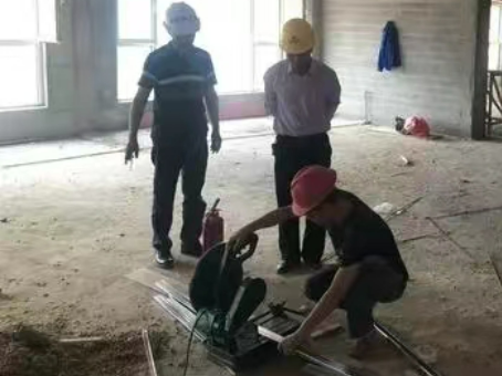 汉南影响十万级洁净车间装修造价的因素有哪些？